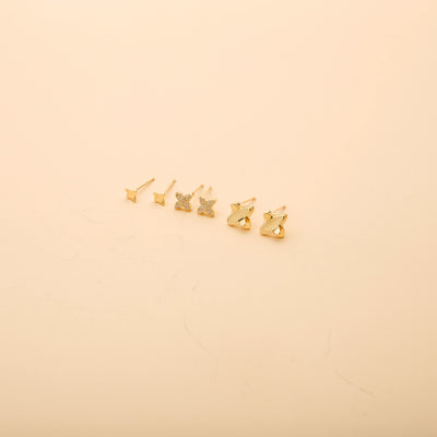 Sparkling Flower Earring Set