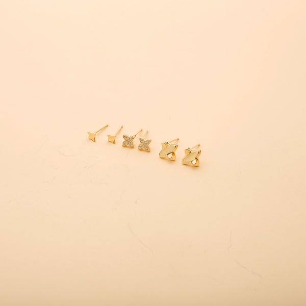 Sparkling Flower Earring Set
